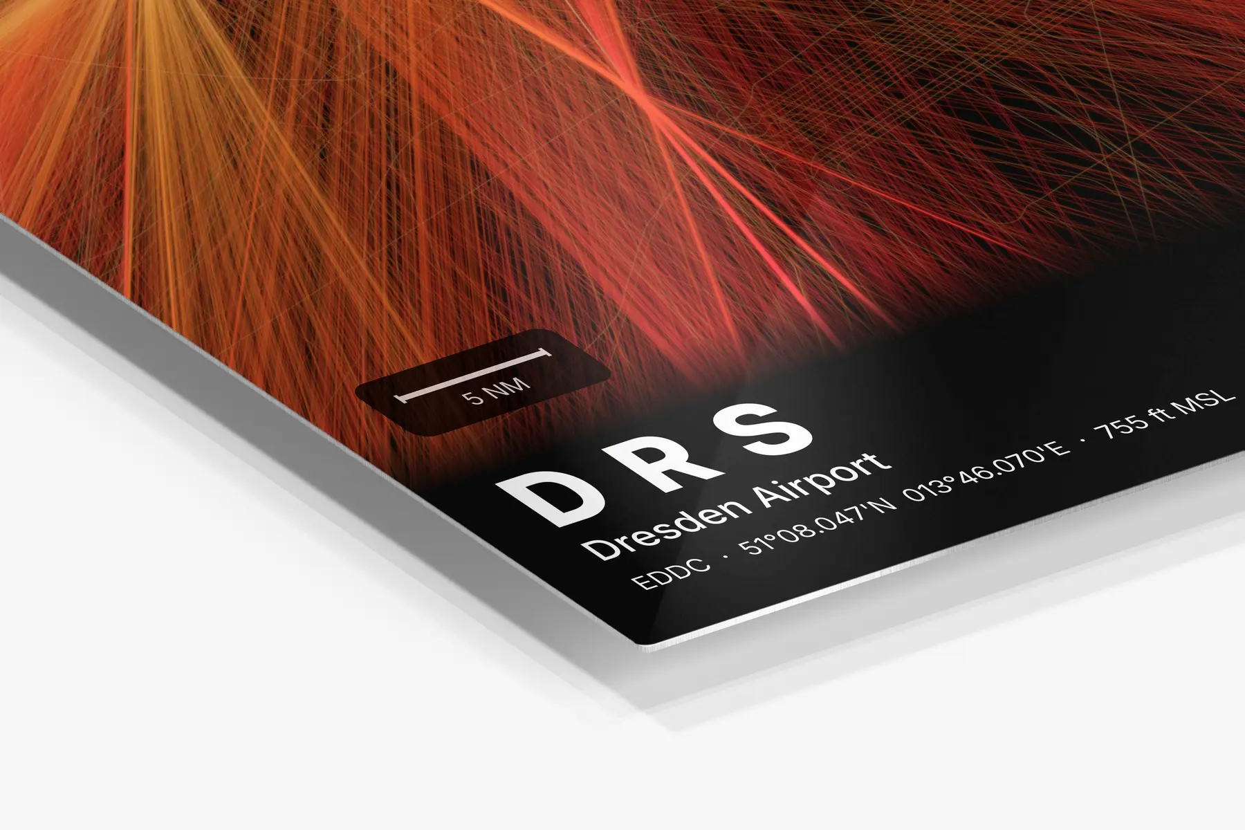 Close-up of the aluminum print's edge and high-gloss finish
