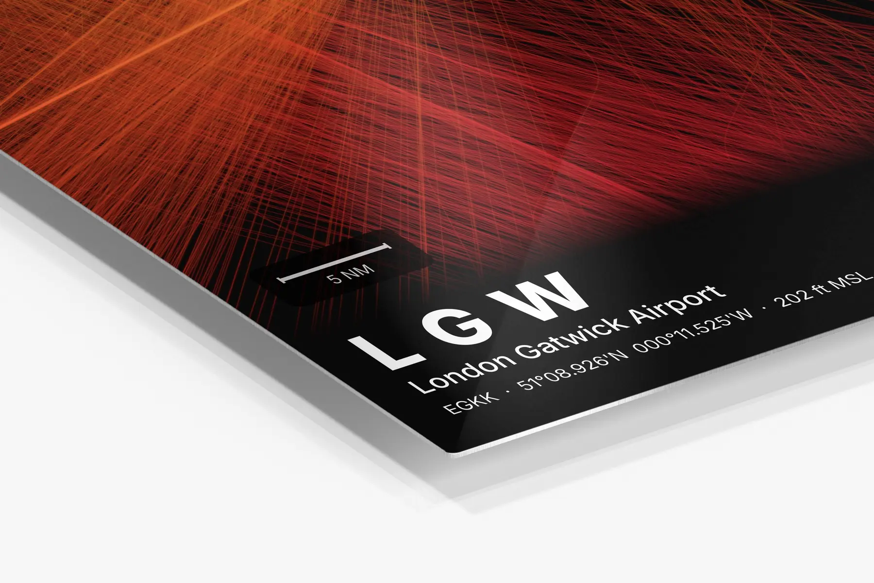Close-up of the aluminum print's edge and high-gloss finish