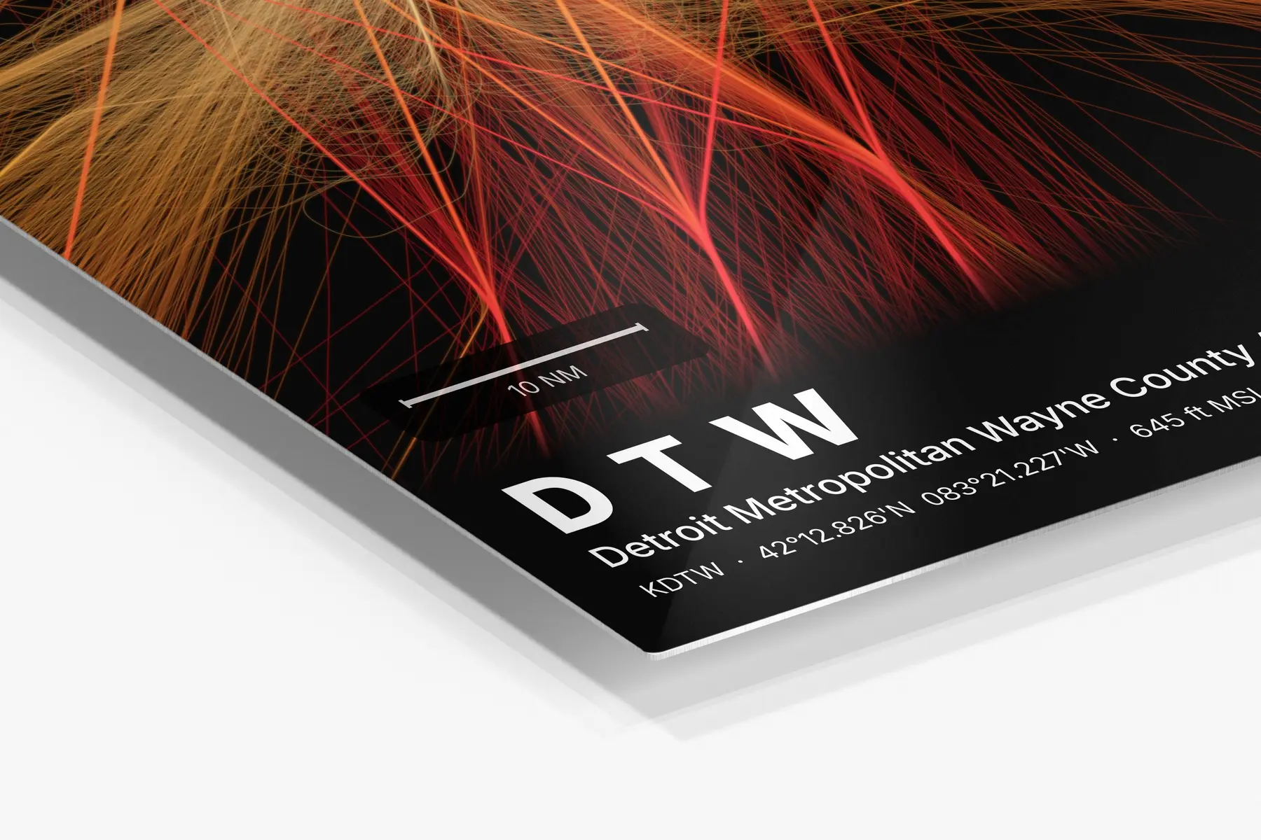 Close-up of the aluminum print's edge and high-gloss finish