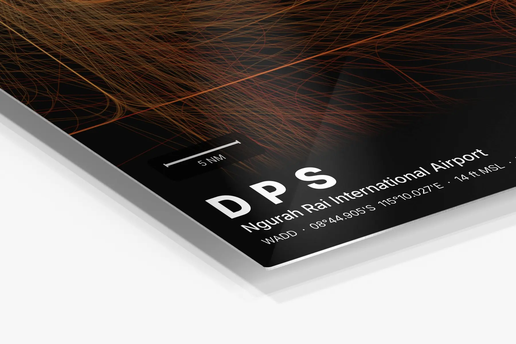 Close-up of the aluminum print's edge and high-gloss finish