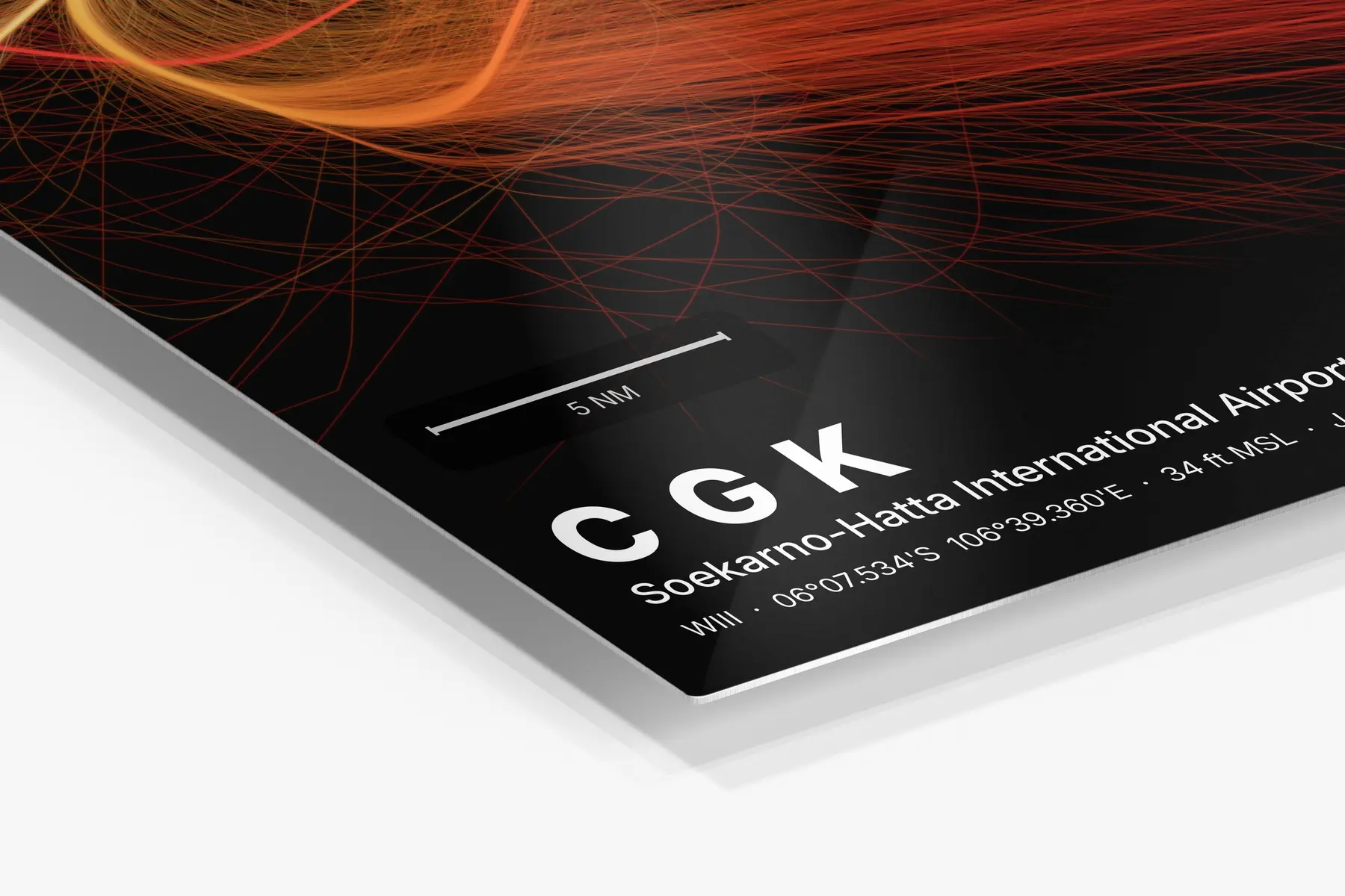 Close-up of the aluminum print's edge and high-gloss finish